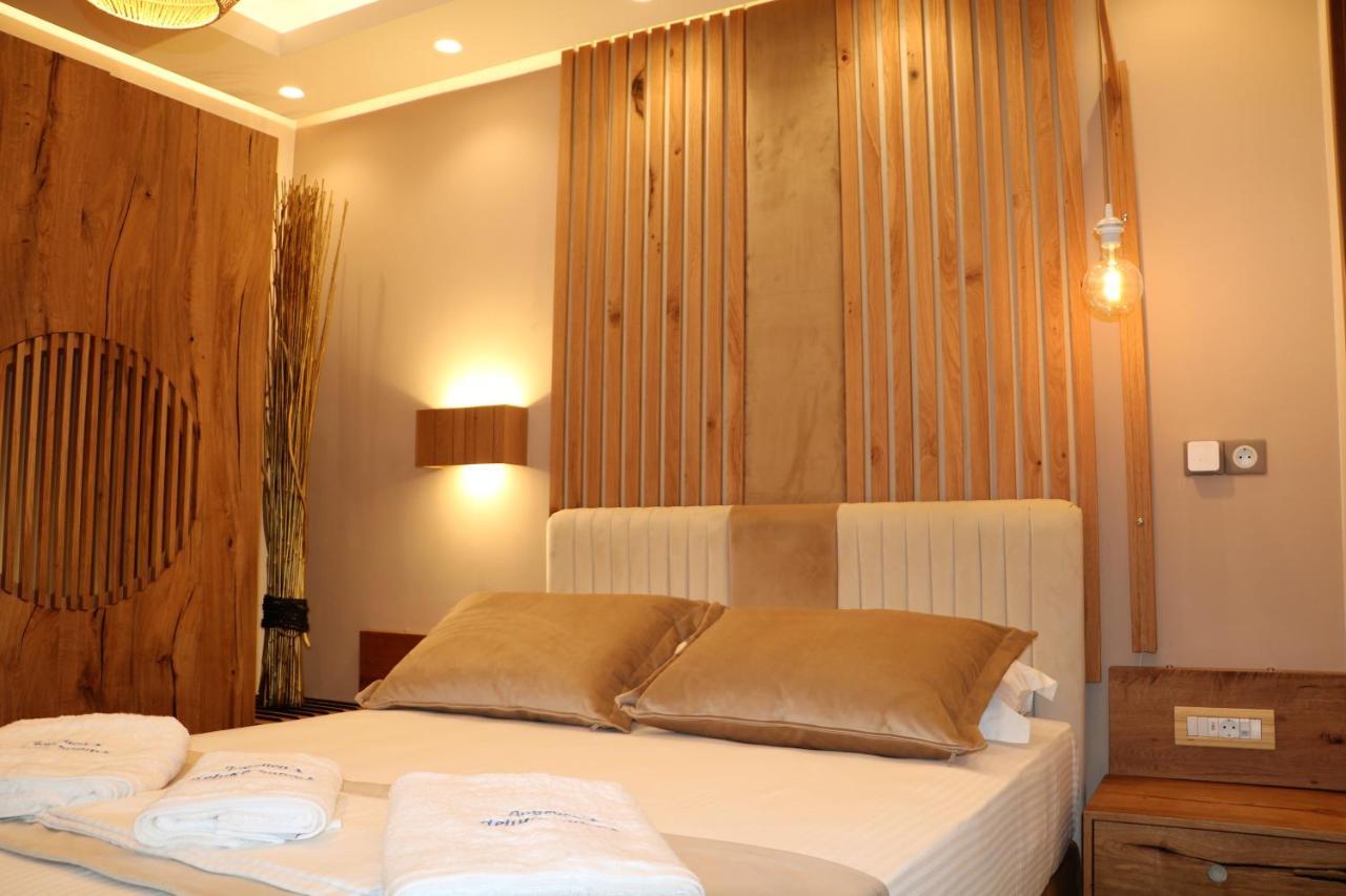 Angelica'S Deluxe Rooms In Adamas المظهر الخارجي الصورة