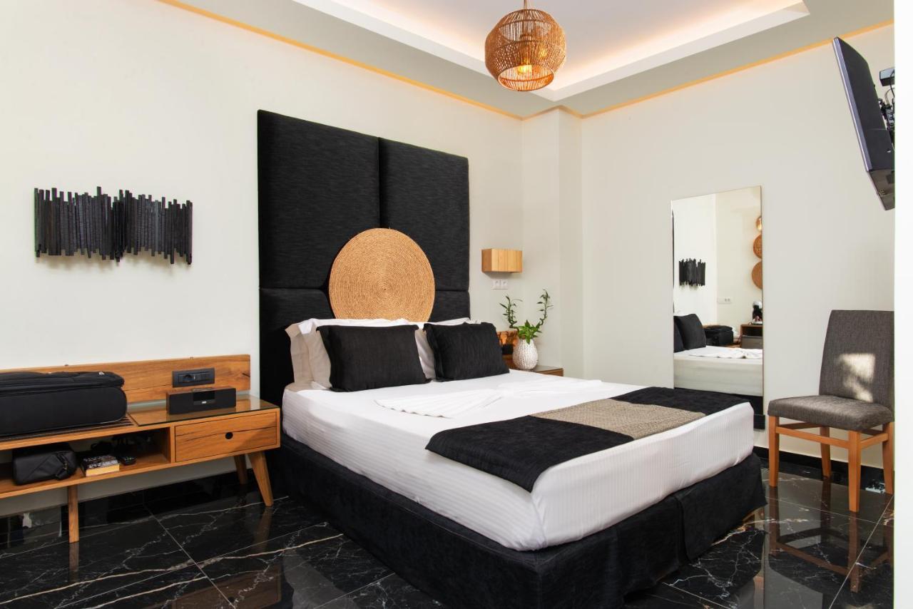 Angelica'S Deluxe Rooms In Adamas المظهر الخارجي الصورة